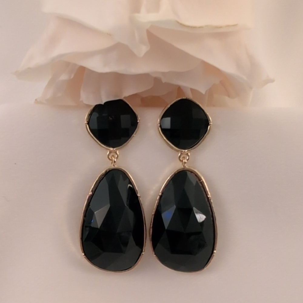 Elegant Black and Gold Drop Earrings